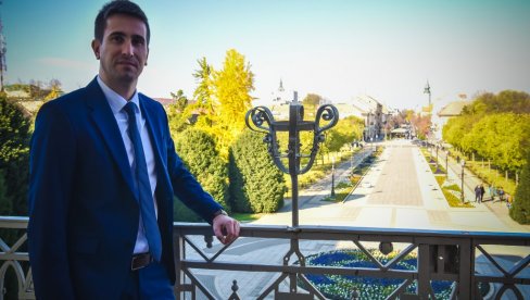 LEPŠE LICE SOMBORA: Intervju Antonio Ratković, gradonačelnik grada, sedišta Zapadnobačkog upravnog okruga LEPŠE LICE SOMBORA: Intervju Antonio Ratković, gradonačelnik grada, sedišta Zapadnobačkog upravnog okruga