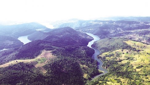 SKRIVENA LEPOTA KLISURE TISOVICE: Strm i jedva prohodan deo pritoke Zlatarskog jezera izazov za ljubitelje prirode, planinare, lovce... (FOTO)