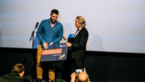 AFTER NAJBOLJI FILM, LEROTIĆU NAGRADA ZA REŽIJU: Uručenjem nagrada završen prvi Novi Sad film festival AFTER NAJBOLJI FILM, LEROTIĆU NAGRADA ZA REŽIJU: Uručenjem nagrada završen prvi Novi Sad film festival
