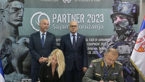 POTPISAN UGOVOR ZA NABAVKU I MODERNIZACIJU BORBENE PLATFORME: Vrednost čak 13,5 milijardi dinara, prisustvovao i ministar Vučević (FOTO) POTPISAN UGOVOR ZA NABAVKU I MODERNIZACIJU BORBENE PLATFORME: Vrednost čak 13,5 milijardi dinara, prisustvovao i ministar Vučević (FOTO)