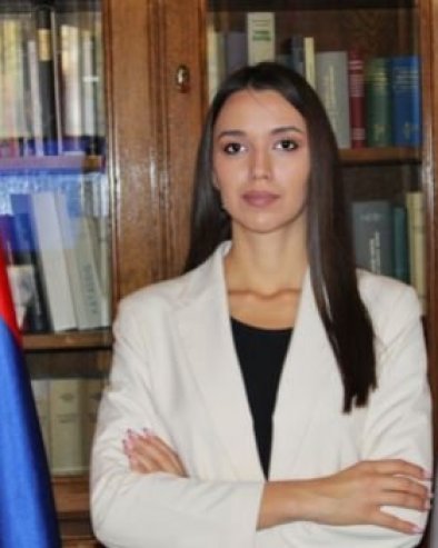 ЂУРИЋЕВА ПОРУЧИЛА АЛЕКСИЋУ: Кмечиш о свему и свачему, без мере и без покрића