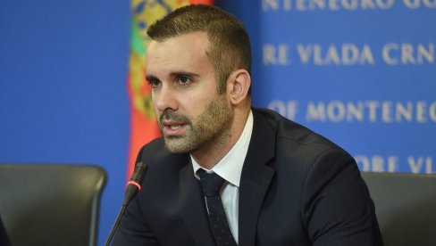 ЈЕВРОСИМА ПЛАТИЛА ЦЕХ Председништво ПЕС искључило посланицу Пејовић из партије због непослушности ЈЕВРОСИМА ПЛАТИЛА ЦЕХ Председништво ПЕС искључило посланицу Пејовић из партије због непослушности
