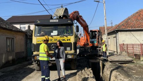 PANČEVAČKA KARAULA DOBIJA NOVU KANALIZACIJU Gradska menadžerka Maja Vitman o kapitalnim projektima