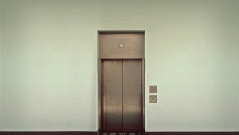 ГО СТАРИ ГРАД РАСПИСАЛА КОНКУРС: За замену старих лифтова и уградњу нових до милион динара бесповратне помоћи