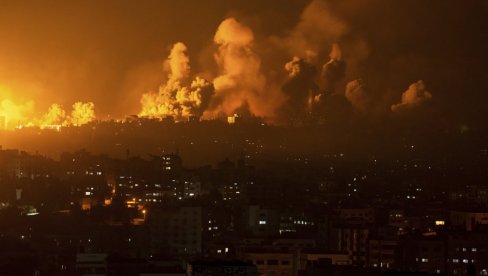 RAT U IZRAELU Hercog: Hamas planirao da truje gasom civile; Izraelski vojnik ubijen još tri ranjena nakon napada Hamasa (FOTO/VIDEO) RAT U IZRAELU Hercog: Hamas planirao da truje gasom civile; Izraelski vojnik ubijen još tri ranjena nakon napada Hamasa (FOTO/VIDEO)