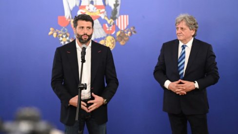 ШАПИЋ: Филм „Хероји Халијарда“ изузетно важан како за целокупан српски народ, тако и за све наше младе нараштаје ШАПИЋ: Филм „Хероји Халијарда“ изузетно важан како за целокупан српски народ, тако и за све наше младе нараштаје
