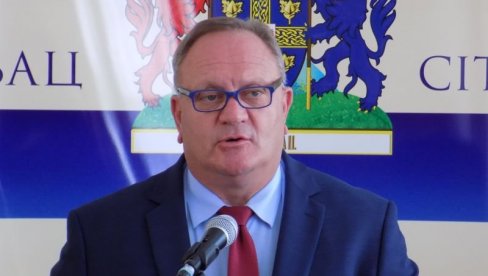 PETI MANDAT ZA GORANA CVETANOVIĆA: Odbornici Skupštine grada Leskovca izabrali gradonačelnika PETI MANDAT ZA GORANA CVETANOVIĆA: Odbornici Skupštine grada Leskovca izabrali gradonačelnika