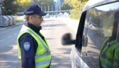 POSTOJI LI TOLIKO HITAN POZIV KOJI JE VREDAN ŽIVOTA? MUP apeluje na vozače da ne koriste mobilne tokom vožnje (VIDEO)