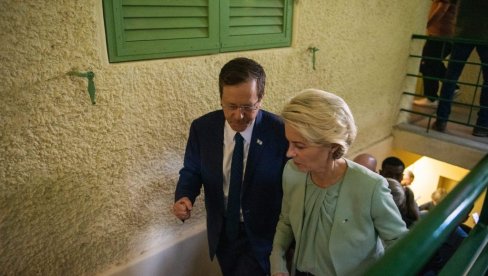 EVROPSKA KOMESARKA ZAVRŠILA U RATNOM SKLONIŠTU: Fon der Lajen i Mecola evakuisane nakon sirena za uzbunu u Tel Avivu EVROPSKA KOMESARKA ZAVRŠILA U RATNOM SKLONIŠTU: Fon der Lajen i Mecola evakuisane nakon sirena za uzbunu u Tel Avivu
