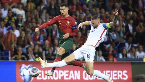 ČUVENI FUDBALER PORUČIO: Portugal je favorit, ali samo bez Ronalda