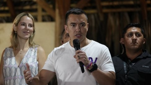 ЕКВАДОР ИМА НОВОГ ПРЕДСЕДНИКА: Нобоа положио заклетву
