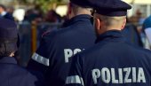 MLADIĆ POGINUO NA PLAŽI: Zatrpao ga pesak dok je kopao rupu - užas u Italiji