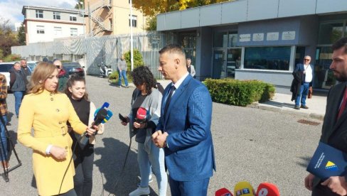 NEŠIĆ PREDAO PAPIRE TUŽILAŠTVU O KRISTIJANU ŠMITU: Vreme je da saznamo ko je vlasnik BiH NEŠIĆ PREDAO PAPIRE TUŽILAŠTVU O KRISTIJANU ŠMITU: Vreme je da saznamo ko je vlasnik BiH