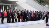 БРНАБИЋЕВА НИЈЕ ОДБИЛА ДА СЕ ФОТОГРАФИШЕ СА ЛИДЕРИМА У ТИРАНИ: Опозициони медији опет пласирају неистине (ФОТО)