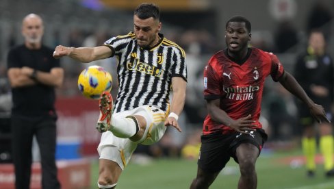 POVRATAK U ITALIJU: Filip Kostić će igrati na klupskom prvenstvu sveta