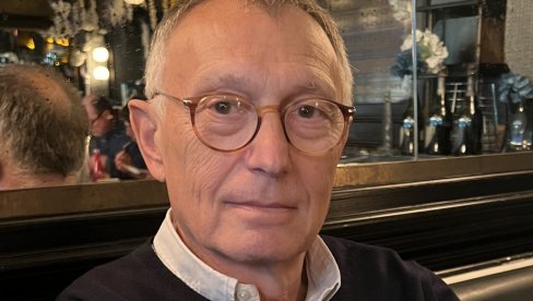СПЕЧИЛА МЕ БОЛЕСТ, ДОЋИ ЋУ УСКОРО: Чувени француски писац Патрик Бесон објаснио разлоге недоласка на Сајам књига СПЕЧИЛА МЕ БОЛЕСТ, ДОЋИ ЋУ УСКОРО: Чувени француски писац Патрик Бесон објаснио разлоге недоласка на Сајам књига