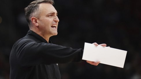 KAKAV ŠOU SRBINA! Rajaković ostvario istorijski trijumf u NBA ligi, pa nastala ludnica u svlačionici Toronta (VIDEO)