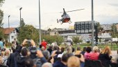 SIRENE ZA UZBUNU I HELIKOPTERI PODIGLI BANJALUČANE: Obeležena godišnjica razornog zemljotresa koji je pogodio grad na Vrbasu 1969.