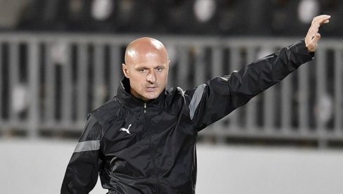 BITNO JE KO PRVI PREĐE CILJ, A NE KO KRENE: Igor Duljaj je ovo poručio nakon meča Partizan - Voždovac BITNO JE KO PRVI PREĐE CILJ, A NE KO KRENE: Igor Duljaj je ovo poručio nakon meča Partizan - Voždovac