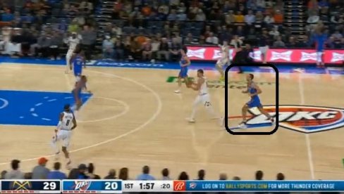 POKUŠEVSKI, POKUŠEVSKI... Ono što mu je Nikola Jokić uradio iznerviralo navijače Oklahome (VIDEO) POKUŠEVSKI, POKUŠEVSKI... Ono što mu je Nikola Jokić uradio iznerviralo navijače Oklahome (VIDEO)