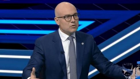 СНС СЕ ЈЕДИНИ ДРЖАО ОНОГА ШТО ЈЕ ПРИЧАО Вучевић: Милош Јовановић из ДСС у савезу са Ђиласом,такву коалицију са нама не могу ни да замислим