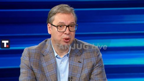 PROSEČNA PLATA U SRBIJI ĆE BITI 1400 EVRA: Predsednik Vučić najavio sjajne vesti za sve građane PROSEČNA PLATA U SRBIJI ĆE BITI 1400 EVRA: Predsednik Vučić najavio sjajne vesti za sve građane