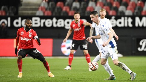 ПОЛУВРЕМЕ-КРАЈ: Ово су предлози редакције Типа за популарну игру прелаза