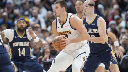 OVO ĆETE RETKO VIDETI! Nikola Jokić uradio nešto što ne voli da radi (VIDEO) OVO ĆETE RETKO VIDETI! Nikola Jokić uradio nešto što ne voli da radi (VIDEO)