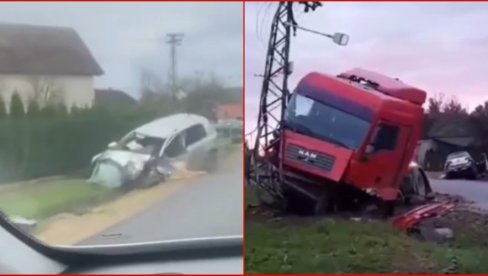 PUKLO JE KAO BOMBA: Detalji stravičnog sudara kod Apatina, vozač izleteo kroz šoferku (VIDEO) PUKLO JE KAO BOMBA: Detalji stravičnog sudara kod Apatina, vozač izleteo kroz šoferku (VIDEO)