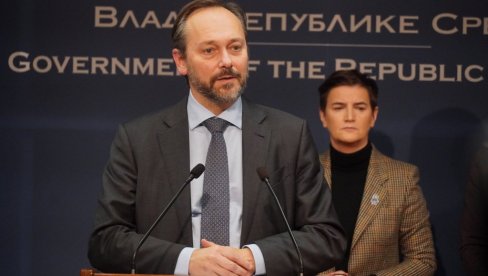 СРБИЈА ОСТВАРИЛА НАЈВЕЋИ НАПРЕДАК У ЕКОНОМСКОЈ СФЕРИ: Жиофре потврдио сјајне резултате СРБИЈА ОСТВАРИЛА НАЈВЕЋИ НАПРЕДАК У ЕКОНОМСКОЈ СФЕРИ: Жиофре потврдио сјајне резултате