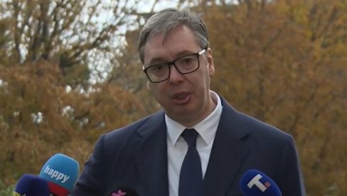 ВУЧИЋ ВЕЧЕРАС СА МАКРОНОМ - ЈЕДАН НА ЈЕДАН: Биће речи и о дијалогу Београда и Приштине, позваћу га да дође у Србију ВУЧИЋ ВЕЧЕРАС СА МАКРОНОМ - ЈЕДАН НА ЈЕДАН: Биће речи и о дијалогу Београда и Приштине, позваћу га да дође у Србију