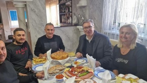 VRATILI SU SE U NAŠU PRELEPU SRBIJU Vučić kod porodice Nikolić u Smederevskom kraju - Hvala na toplom dočeku (FOTO)