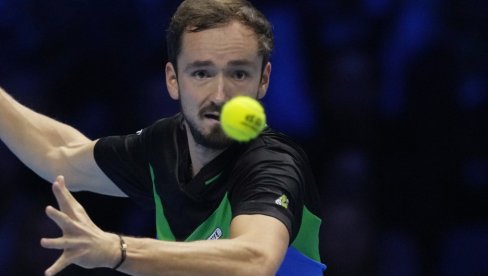 HAOS U INDIJAN VELSU! Danil Medvedev tražio hitno izvinjenje (VIDEO) HAOS U INDIJAN VELSU! Danil Medvedev tražio hitno izvinjenje (VIDEO)