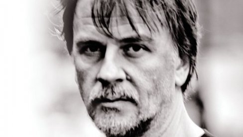 СТРАШАН ПОГЛЕД, ЧИСТ И НЕДВОСМИСЛЕН: Познати глумац се опростио од Лаушевића (ФОТО) СТРАШАН ПОГЛЕД, ЧИСТ И НЕДВОСМИСЛЕН: Познати глумац се опростио од Лаушевића (ФОТО)