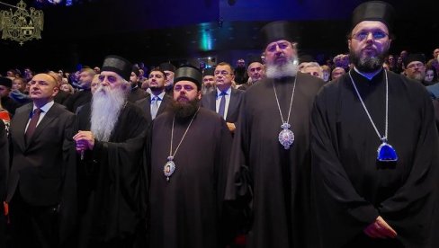 PRED SNAGOM DOBRA I LJUBAVI , ZLO JE BESPOMOĆNO : Svečana akademija povodom slave Grada Novog Sada (FOTO) PRED SNAGOM DOBRA I LJUBAVI , ZLO JE BESPOMOĆNO : Svečana akademija povodom slave Grada Novog Sada (FOTO)