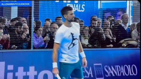 ODUŠEVLJENJE ITALIJANA: Torino na nogama, Novak Đoković očarao sve (VIDEO/FOTO) ODUŠEVLJENJE ITALIJANA: Torino na nogama, Novak Đoković očarao sve (VIDEO/FOTO)