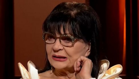 TA DEVOJKA JE JADNA I NJOJ NEŠTO PSIHIČKI FALI Nada Obrić iznenadila oštrim rečima TA DEVOJKA JE JADNA I NJOJ NEŠTO PSIHIČKI FALI Nada Obrić iznenadila oštrim rečima