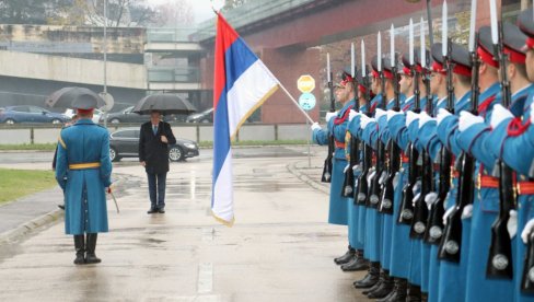 СТУБ БЕЗБЕДНОСТИ ГРАЂАНА СРПСКЕ: Министарство унутрашњих послова РС обележило крсну славу - Аранђеловдан СТУБ БЕЗБЕДНОСТИ ГРАЂАНА СРПСКЕ: Министарство унутрашњих послова РС обележило крсну славу - Аранђеловдан