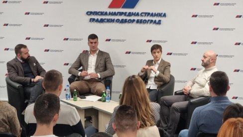 DRŽAVA POKAZALA BRIGU O MLADIMA: Brnabićeva i Kešelj - Borimo se za našu Srbiju (VIDEO) DRŽAVA POKAZALA BRIGU O MLADIMA: Brnabićeva i Kešelj - Borimo se za našu Srbiju (VIDEO)