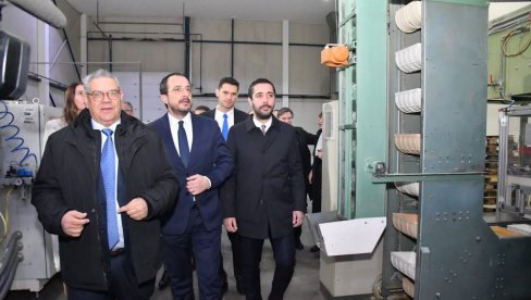 MOMIROVIĆ: Otvaraju se nove prilike za investicije kiparskih kompanija u Srbiju MOMIROVIĆ: Otvaraju se nove prilike za investicije kiparskih kompanija u Srbiju