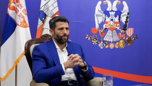 ISTORIJA SE NAŽALOST I DALJE PREKRAJA: Šapić - Vreme je da mlade generacije saznaju konačno pravu istinu ISTORIJA SE NAŽALOST I DALJE PREKRAJA: Šapić - Vreme je da mlade generacije saznaju konačno pravu istinu