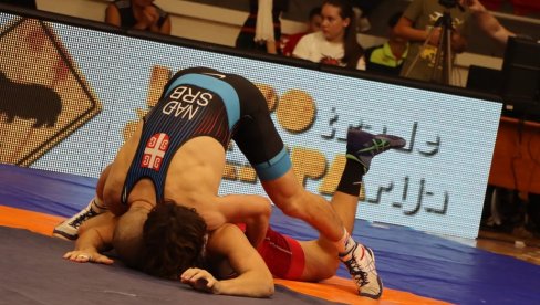 FINALE PLEJ-OFA ZA RVAČE U ZRENJANINU; Jelić: Cilj da ligu što više unapredimo FINALE PLEJ-OFA ZA RVAČE U ZRENJANINU; Jelić: Cilj da ligu što više unapredimo