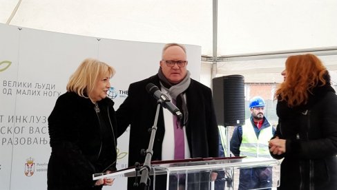 U LESKOVCU GRADE NOVI VRTIĆ: Mesta za prijem još 120 predškolaca U LESKOVCU GRADE NOVI VRTIĆ: Mesta za prijem još 120 predškolaca