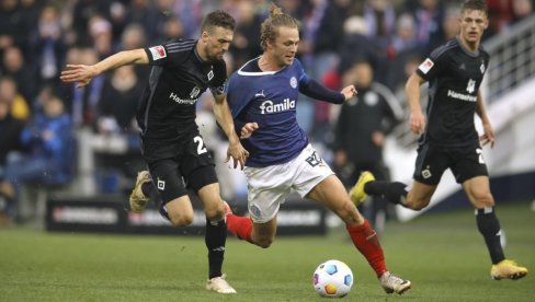 HOĆE LI HSV OPET UPRSKATI NA KRAJU? Slavni nemaki klub pet godina bezuspešno pokušava da se vrati u Bundesligu