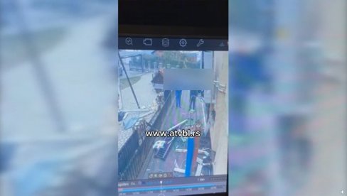ДЕТОНАЦИЈА ОДЈЕКНУЛА У БАЊАЛУЦИ: Радници пуком срећом преживели експлозију плинске боце, причињена велика материјална штета (ВИДЕО) ДЕТОНАЦИЈА ОДЈЕКНУЛА У БАЊАЛУЦИ: Радници пуком срећом преживели експлозију плинске боце, причињена велика материјална штета (ВИДЕО)