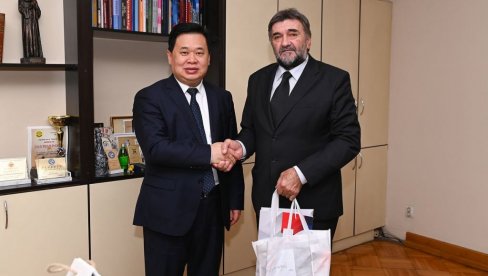 САРАДЊА ПАЛИЛУЛЕ И КИНЕСКОГ ГРАДА: Престоничку општину посетила делегација из града Љаоченг САРАДЊА ПАЛИЛУЛЕ И КИНЕСКОГ ГРАДА: Престоничку општину посетила делегација из града Љаоченг
