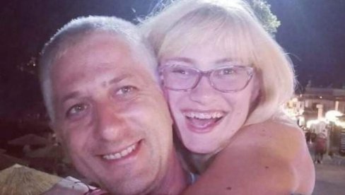 ПРЕ 10 ДАНА СЛАВИЛИ ГОДИШЊИЦУ БРАКА: Пријатељи се опраштају од трагично настрадалог пара из Ниша (ФОТО) ПРЕ 10 ДАНА СЛАВИЛИ ГОДИШЊИЦУ БРАКА: Пријатељи се опраштају од трагично настрадалог пара из Ниша (ФОТО)