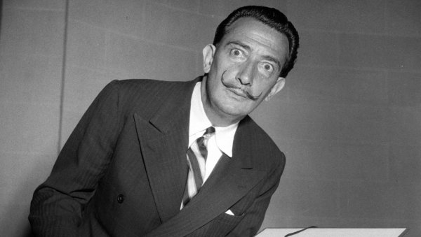 ЕКСЦЕНТРИК КОЈИ ЈЕ ПОСТАО КЛАСИК: У римској Палати „Чипола“ изложба „Традиција и револуција“ о уметничком опусу Далија