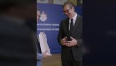 PREDSEDNIK VUČIĆ DOBIO NEOČEKIVANI POKLON: Ovo je super heroj kao što ste Vi heroj Srbije (VIDEO)