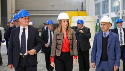 ХЕ ЂЕРДАП СТУБ СРПСКОГ ЕНЕРГЕТСКОГ СИСТЕМА Министарка Ђедовић: Одлични резултати након ревитализације (ФОТО) ХЕ ЂЕРДАП СТУБ СРПСКОГ ЕНЕРГЕТСКОГ СИСТЕМА Министарка Ђедовић: Одлични резултати након ревитализације (ФОТО)